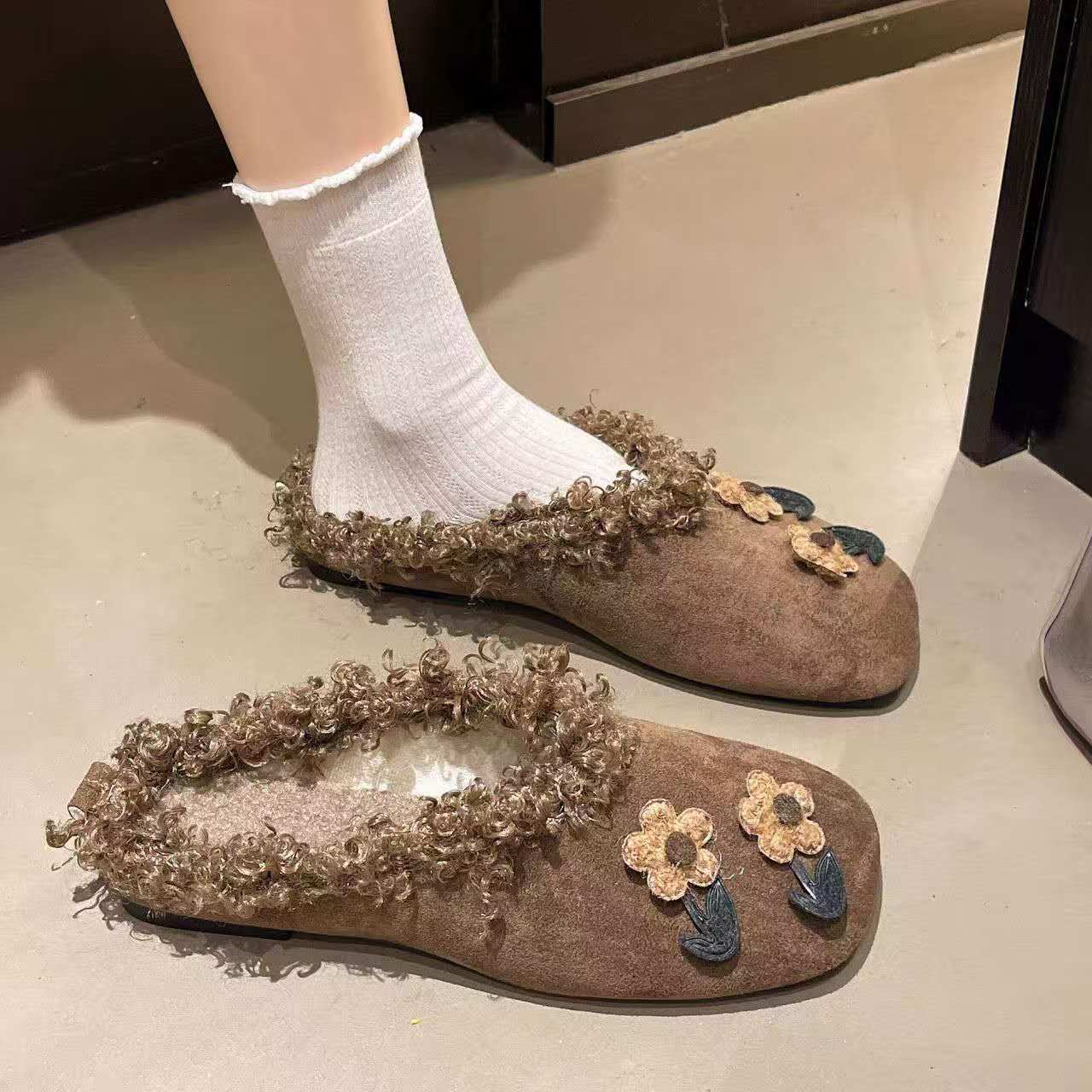 2026 Sonbahar kış düz peluş te - Women'S Shoes Hands Free incelemesi ve fiyatı