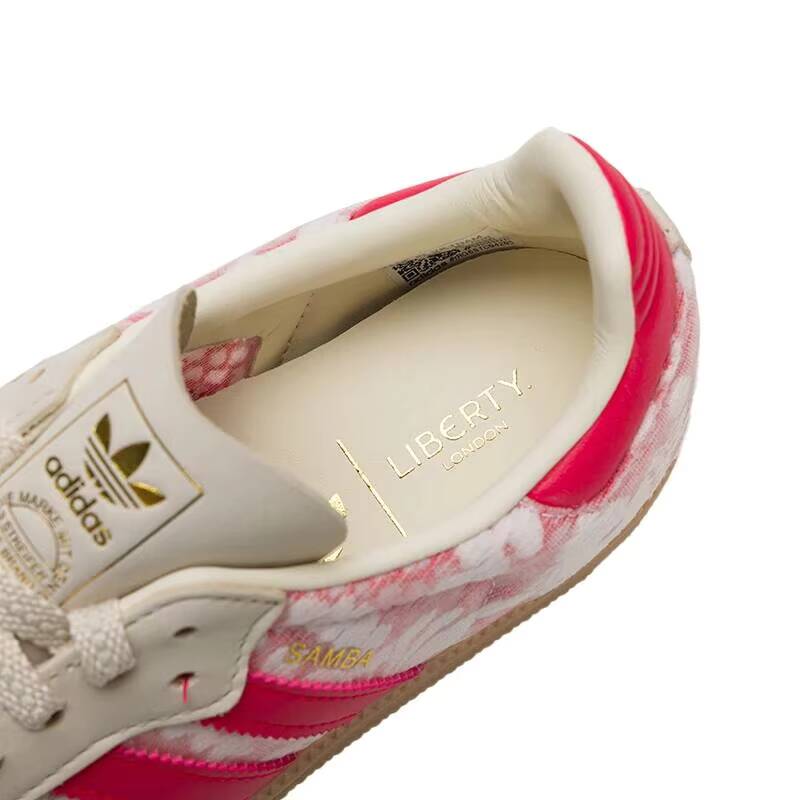 Kadın Pembe Çiçek Baskılı Düşü - Women'S Shoes Pink Adidas incelemesi ve fiyatı